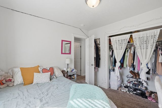 1049 W STONEHAVEN DR, North Salt Lake, UT 84054