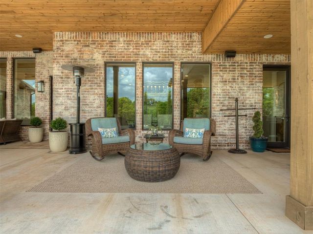 19890 Hickory Ridge Road, Arcadia, OK 73007