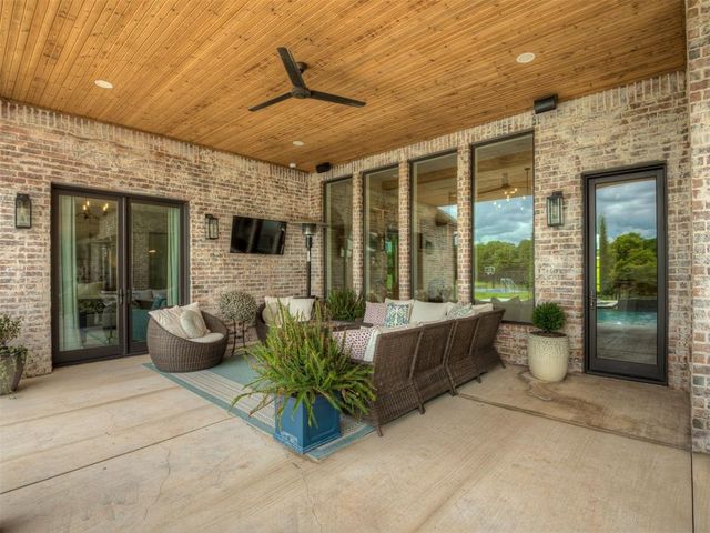 19890 Hickory Ridge Road, Arcadia, OK 73007