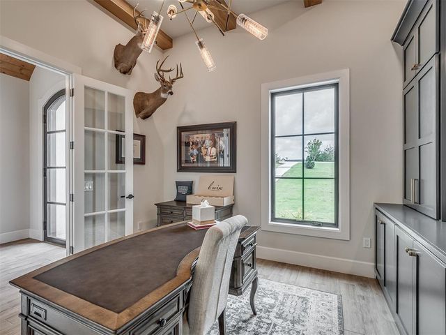 19890 Hickory Ridge Road, Arcadia, OK 73007