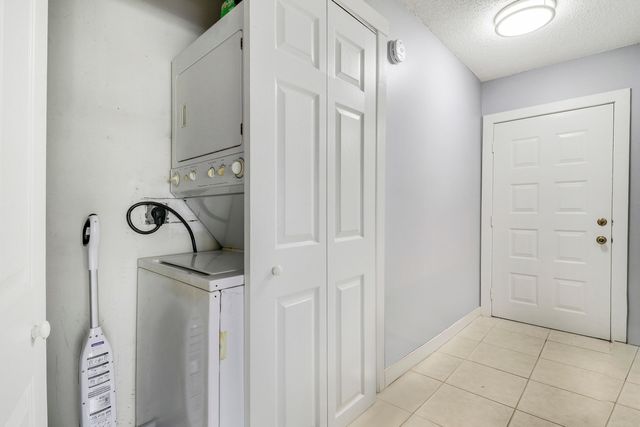 150 PINEVIEW Road C4, Jupiter, FL 33469