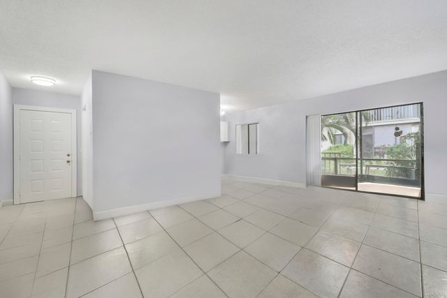 150 PINEVIEW Road C4, Jupiter, FL 33469
