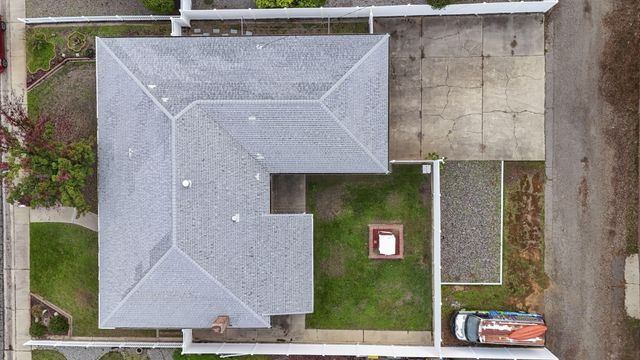 820 Middle Street, Redding, CA 96003