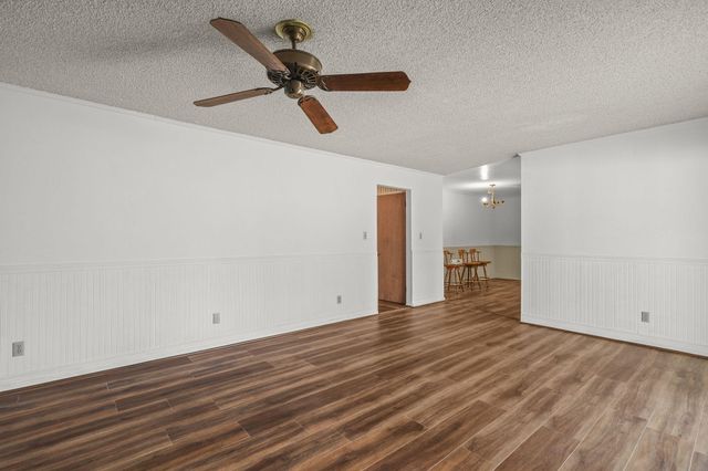 820 Middle Street, Redding, CA 96003