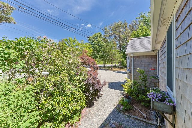 78 Shore Road, Truro, MA 02652