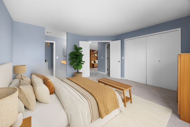 815 Leicester Road 219, Elk Grove Village, IL 60007