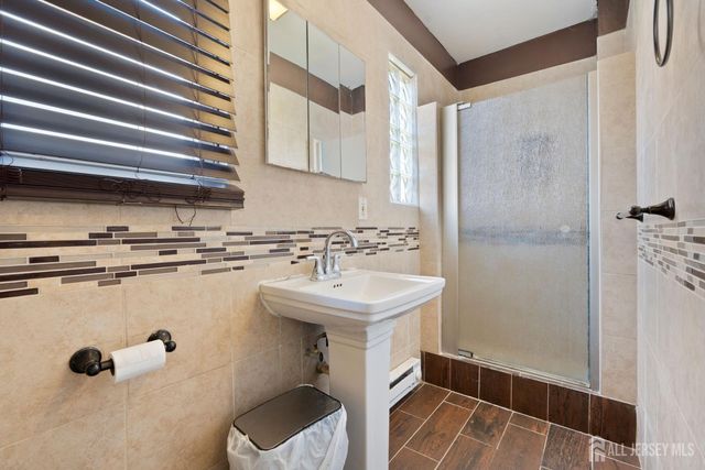 311 Gifford Street, Perth Amboy, NJ 08861