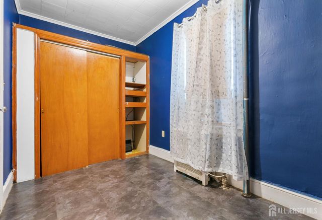 311 Gifford Street, Perth Amboy, NJ 08861