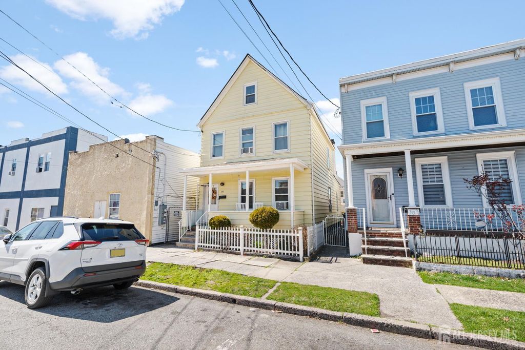 311 Gifford Street, Perth Amboy, NJ 08861
