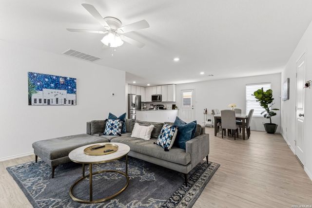 2426 Sweet Olive, New Braunfels, TX 78130