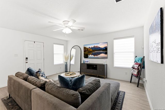 2426 Sweet Olive, New Braunfels, TX 78130