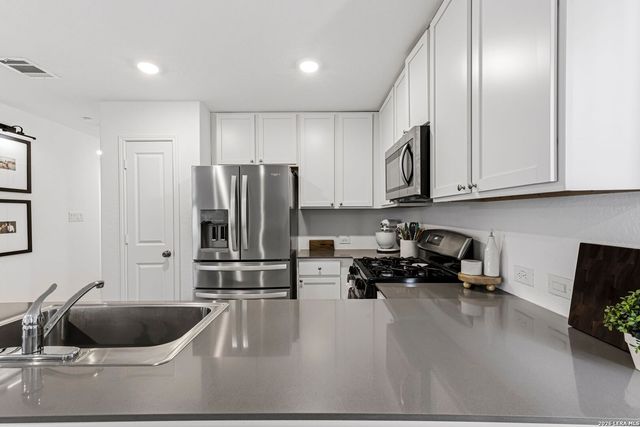 2426 Sweet Olive, New Braunfels, TX 78130