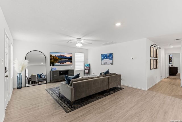2426 Sweet Olive, New Braunfels, TX 78130