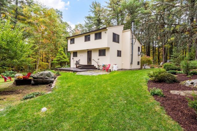 68 Lancaster County Rd, Harvard, MA 01451