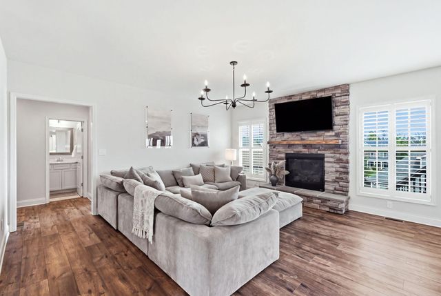109 Waxwing Lane, Nicholasville, KY 40356