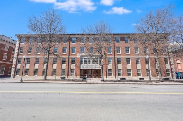 45 1st Ave 105, Boston, MA 02129