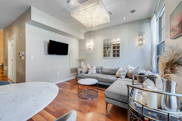 45 1st Ave 105, Boston, MA 02129