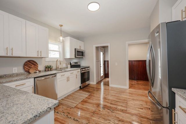 790 BELMONT Street, Manchester, NH 03104