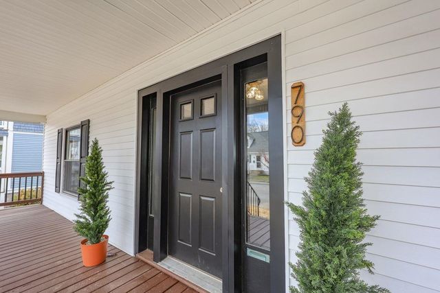 790 BELMONT Street, Manchester, NH 03104