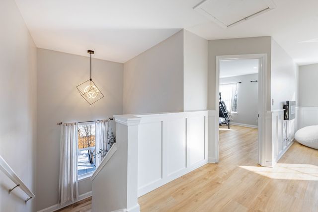 408 Fountain Avenue, Elgin, IL 60124