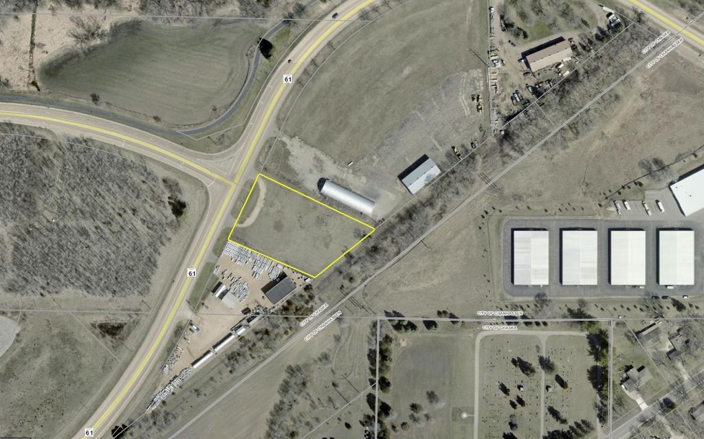 XXX chaska Boulevard, Chaska, MN 55318 — exterior