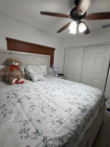 7878 W 29th Lane 202-20, Hialeah, FL 33018