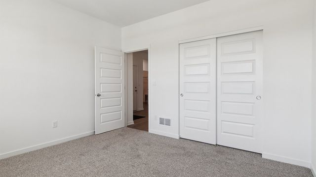 2295 Tupelo Way, Wonder Lake, IL 60097