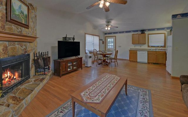 550 Evans Hollow Road, Murphy, NC 28906