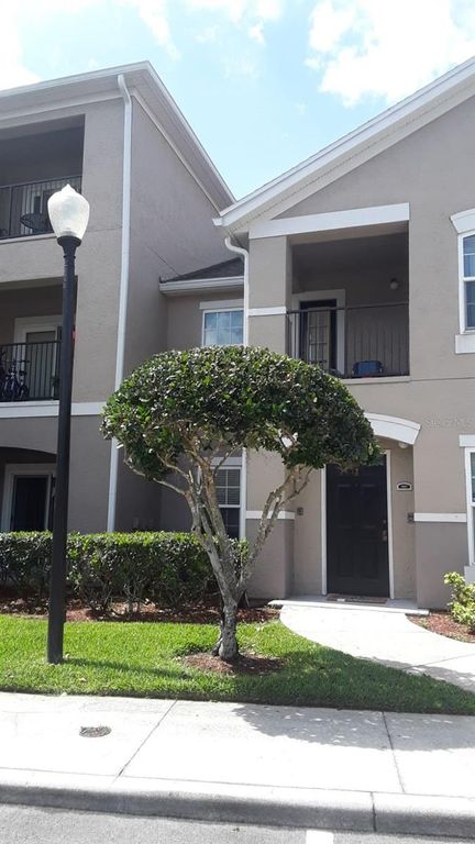 Image 2 of property listing at 6512 SWISSCO DRIVE 1417, Orlando, FL 32822