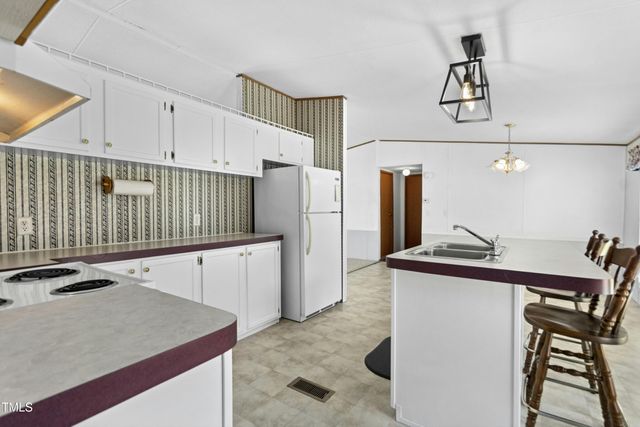 889 Pollock Road, Kenly, NC 27542
