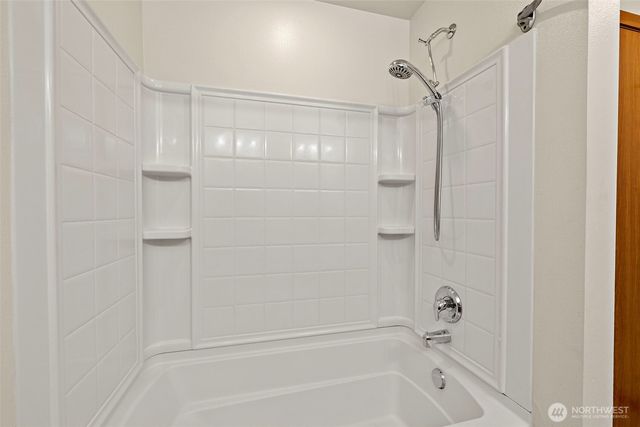 1317 52nd Street NE, Auburn, WA 98002