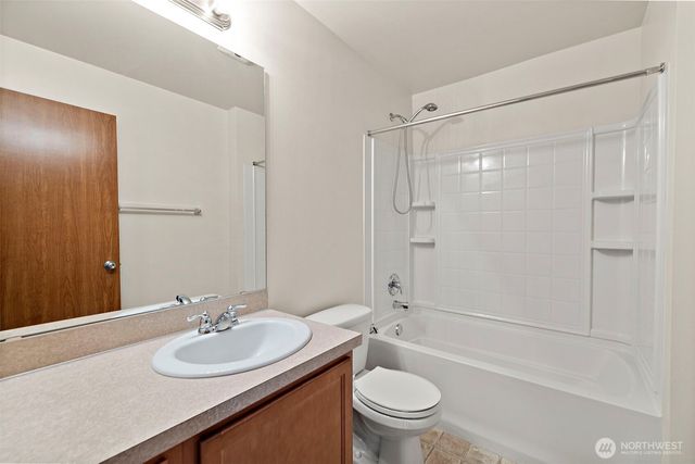 1317 52nd Street NE, Auburn, WA 98002