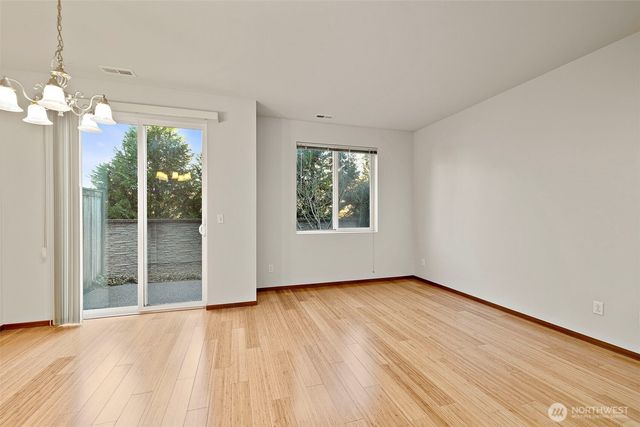 1317 52nd Street NE, Auburn, WA 98002