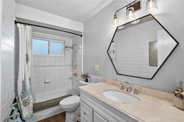 1055 Roosevelt Road, Redlands, CA 92374