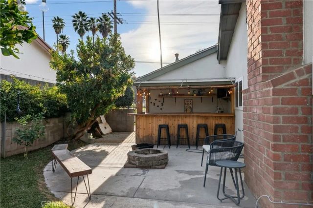 1055 Roosevelt Road, Redlands, CA 92374