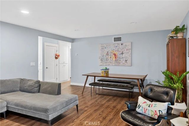 1055 Roosevelt Road, Redlands, CA 92374