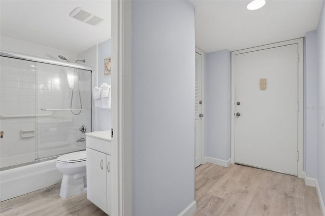 6415 MIDNIGHT PASS ROAD 310, Sarasota, FL 34242