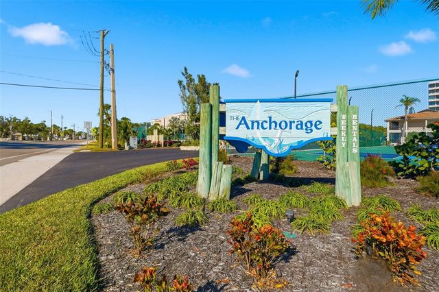 6415 MIDNIGHT PASS ROAD 310, Sarasota, FL 34242