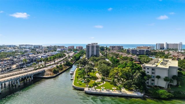 6415 MIDNIGHT PASS ROAD 310, Sarasota, FL 34242