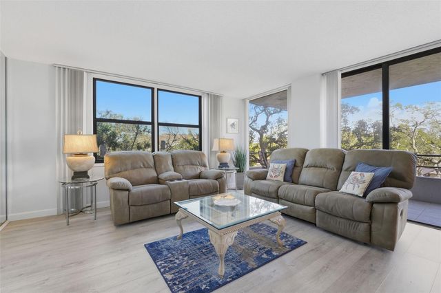 6415 MIDNIGHT PASS ROAD 310, Sarasota, FL 34242