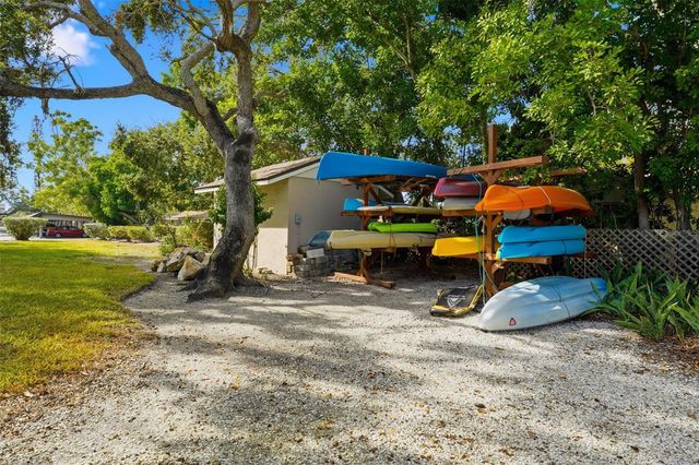 6415 MIDNIGHT PASS ROAD 310, Sarasota, FL 34242