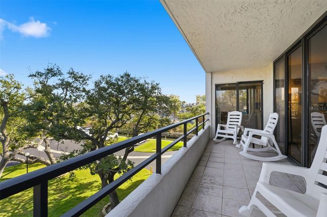 6415 MIDNIGHT PASS ROAD 310, Sarasota, FL 34242