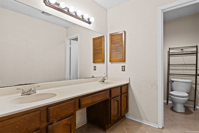 7019 Scottswood, San Antonio, TX 78239