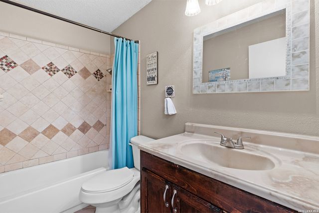 7019 Scottswood, San Antonio, TX 78239