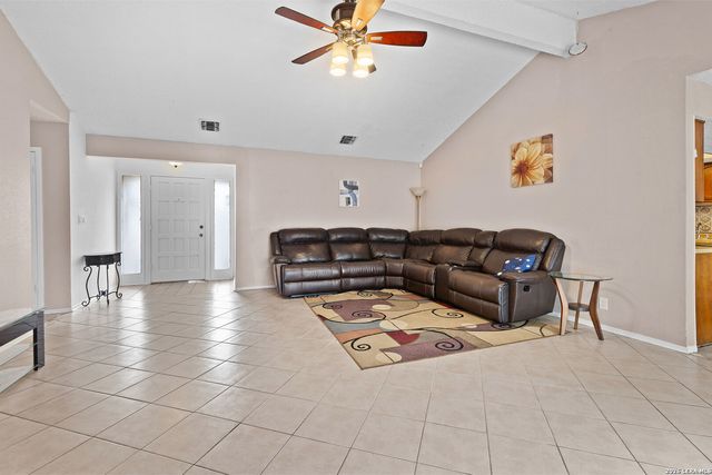 7019 Scottswood, San Antonio, TX 78239