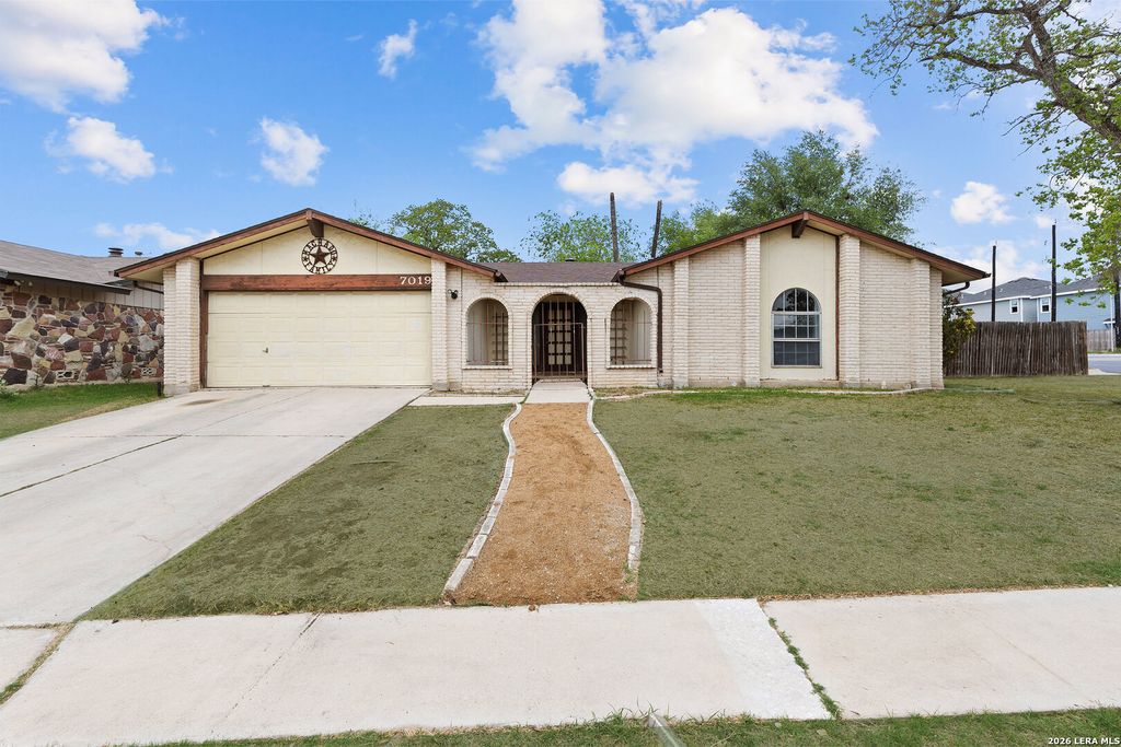 7019 Scottswood, San Antonio, TX 78239