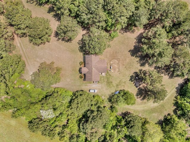 2271 Leadenwah Drive, Wadmalaw Island, SC 29487