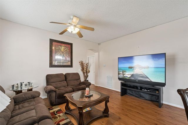 367 HICKORY SPRINGS PLACE, Debary, FL 32713