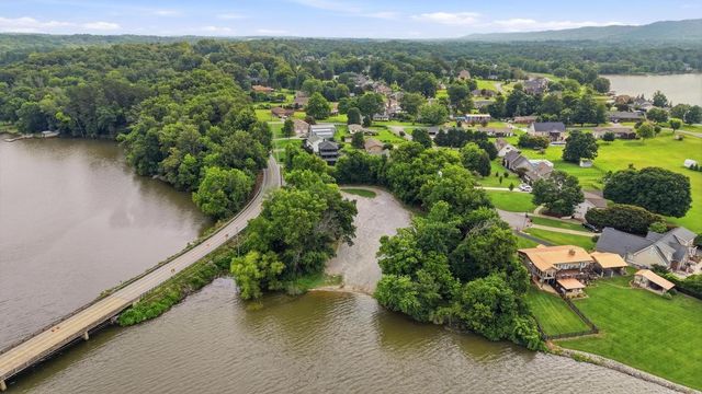 8189 Snowdrop Way, Ooltewah, TN 37363