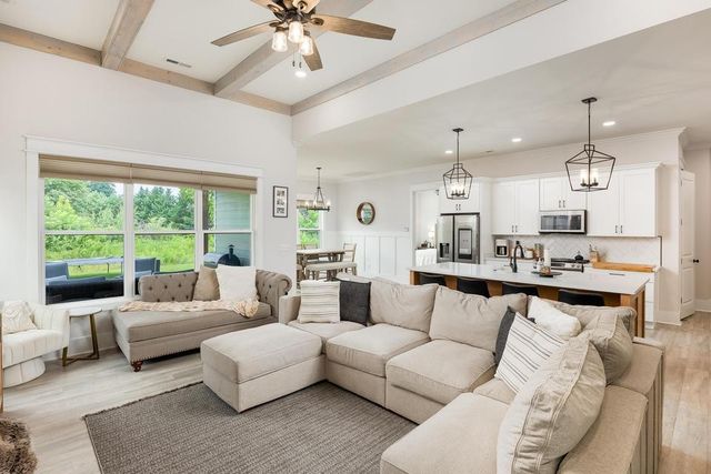 8189 Snowdrop Way, Ooltewah, TN 37363